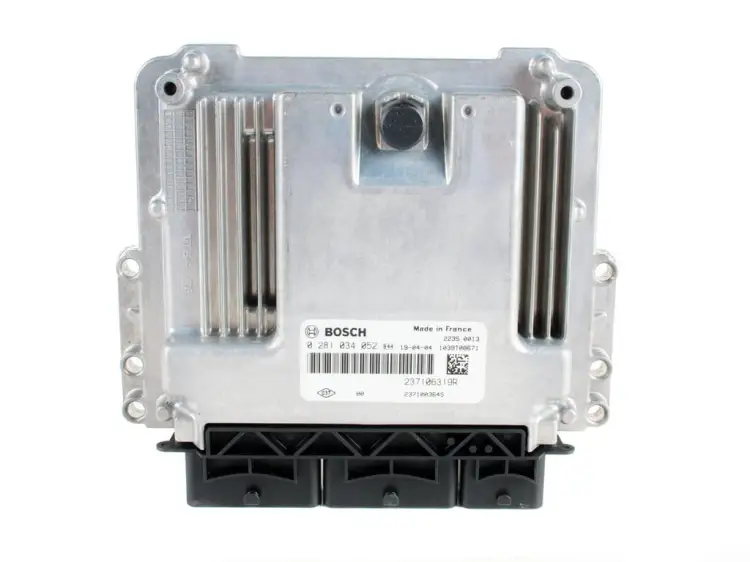 KOMPUTER 1.5 DCI NOWY ORYGINALNY 1