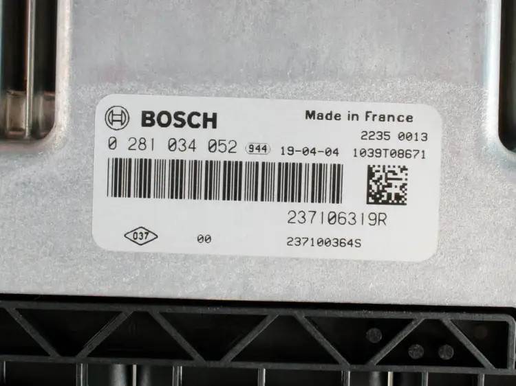 KOMPUTER 1.5 DCI NOWY ORYGINALNY 6
