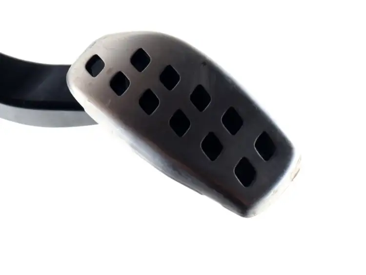 PEDAŁ GAZU UK 6