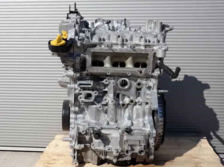 SILNIK 1.2 TCE E-TECH R663 6