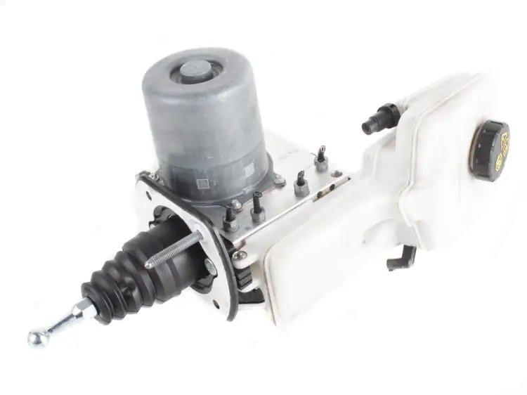 POMPA HAMULCOWA ABS  3