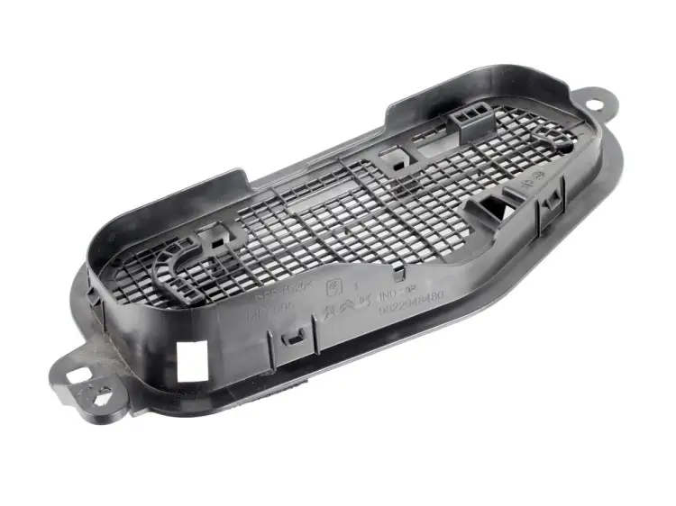 KRATKA WLOT POWIETRZA PODSZYBIA UK 3