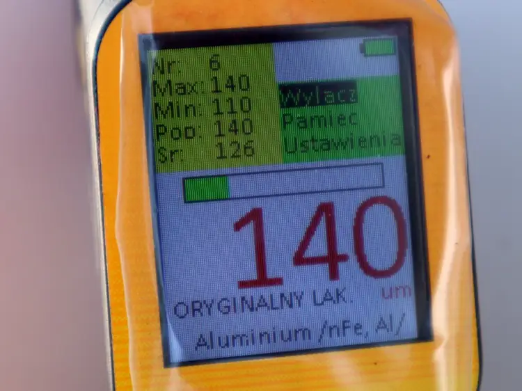 BŁOTNIK LEWY TYLNY 775 2