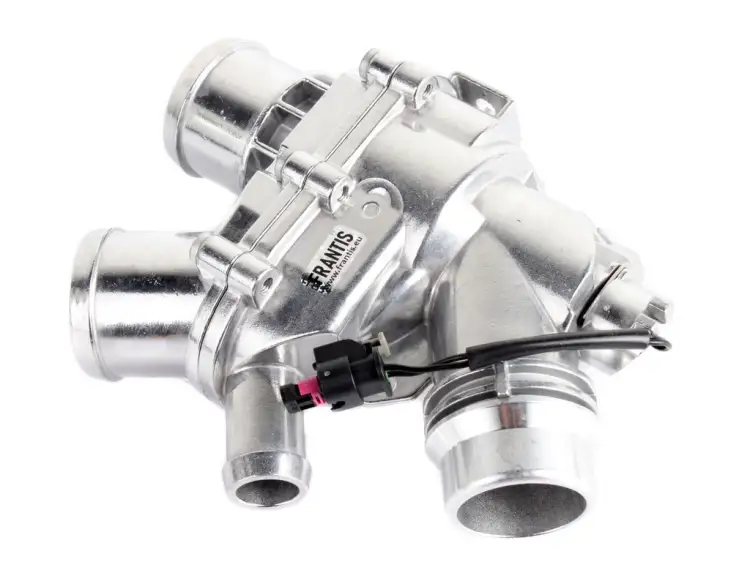 OBUDOWA TERMOSTATU 3.0 V6 1