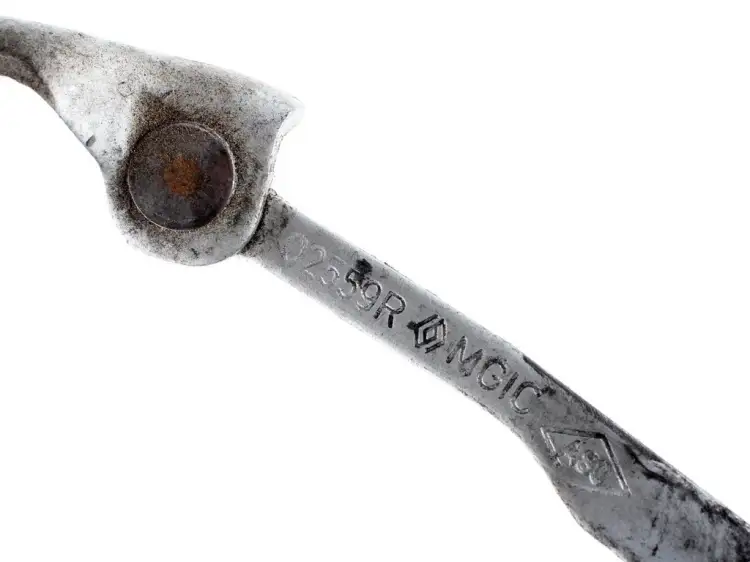 OGRANICZNIK DRZWI PRZEDNICH LEWY PRAWY  4