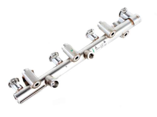LISTWA WTRYSKOWA 1.3 TCE