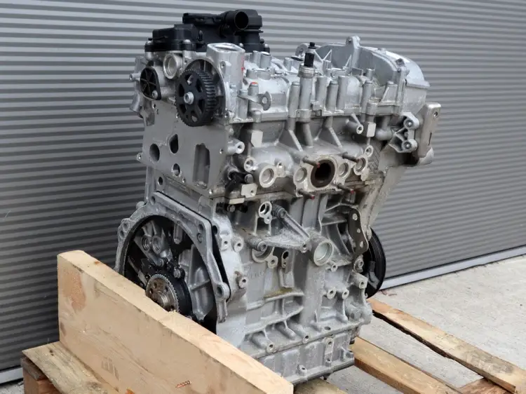 GOŁY SILNIK 1.5 TSI 6