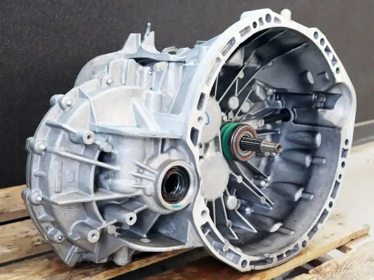 SKRZYNIA BIEGÓW 2.0 DCI R669