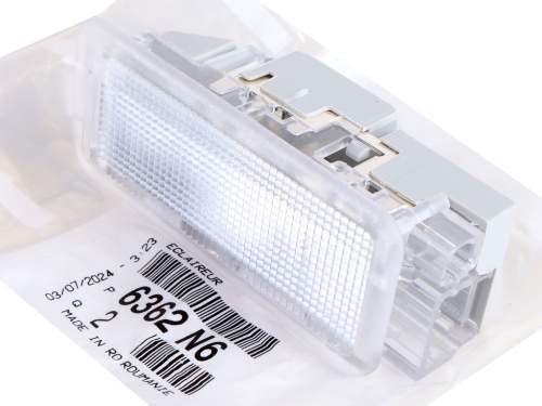 LAMPKA WNĘTRZA BAGAŻNIKA LED