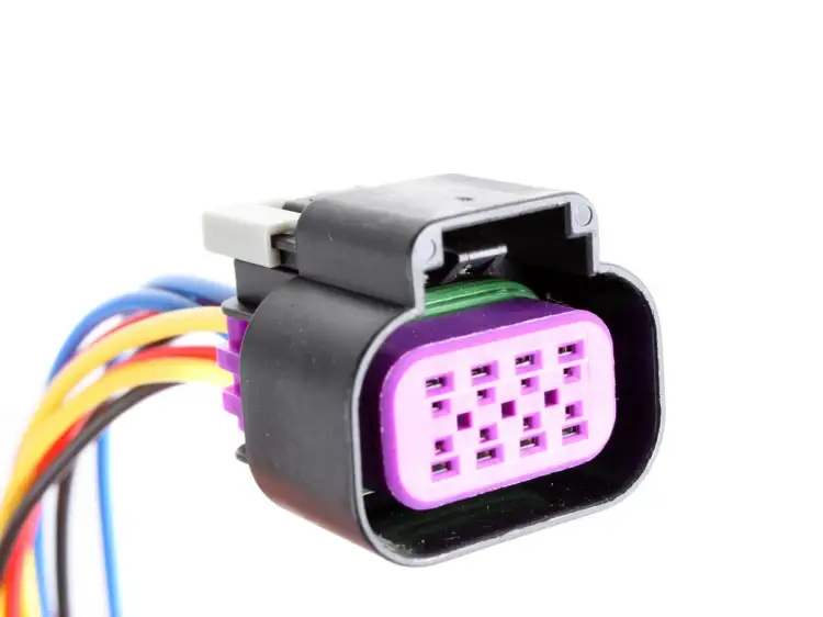 WTYCZKA PRZEJŚCIÓWKA LAMPY TYLNEJ TYŁ  3