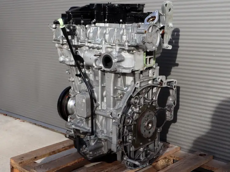 SILNIK NA AUCIE 1.2 T O004