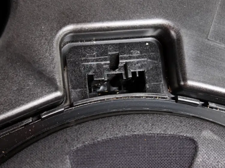 GŁOŚNIK SUBWOOFER 4
