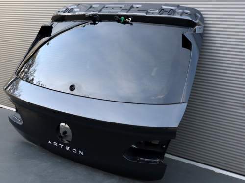 KLAPA TYLNA 5V / B7R  1