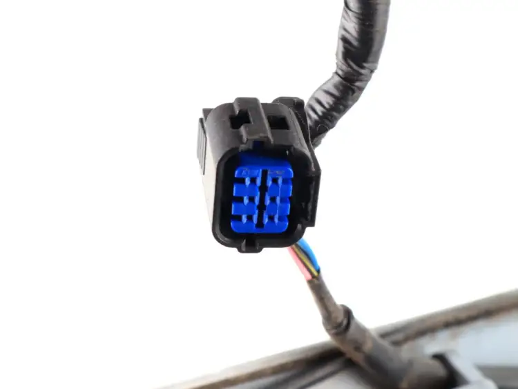 BLENDA KLAPY V7U 6