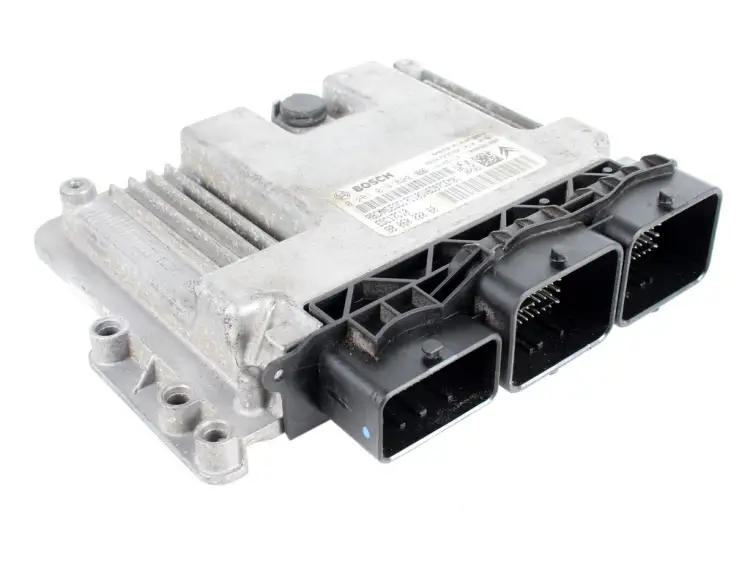 KOMPUTER ECU  5