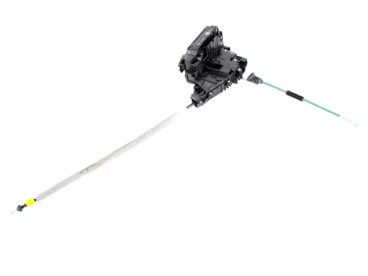 ZAMEK DRZWI PRAWYCH TYLNYCH