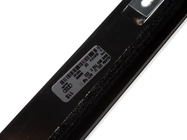 LISTWA DACHU LEWA CHROM 4
