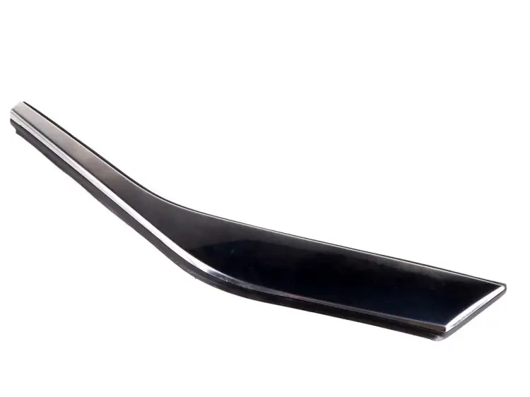 LISTWA PRAWA CHROM  1