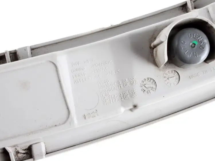 LAMPA LED PRAWA GÓRNA 5