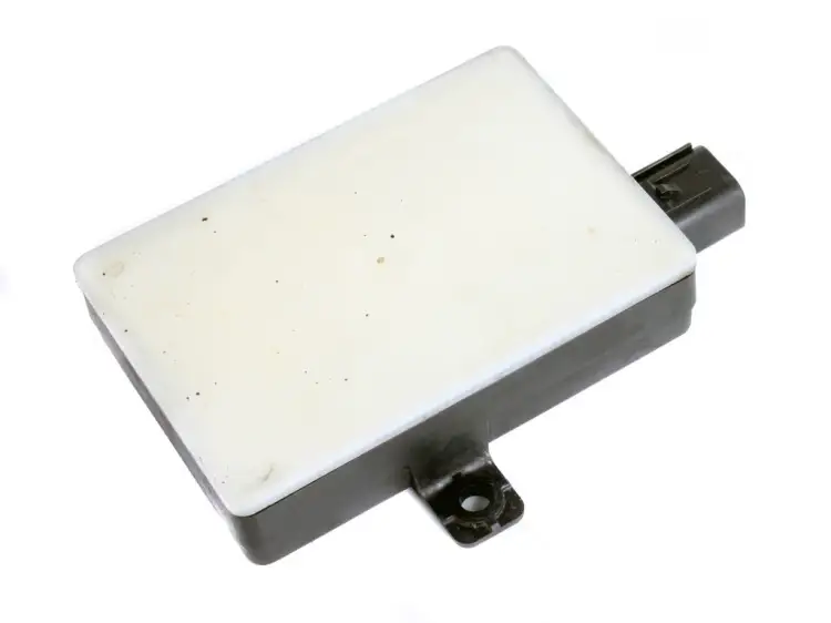 RADAR SENSOR CZUJNIK MARTWEGO POLA PRAWY TYLNY 3