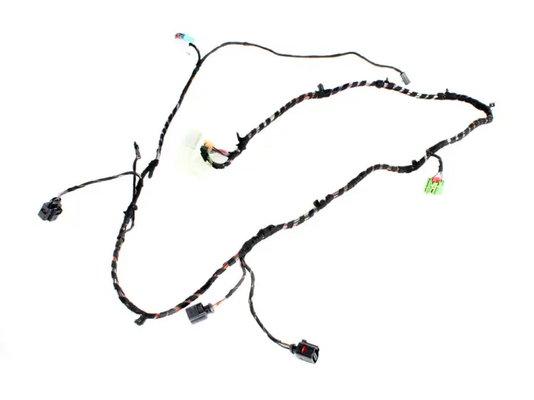 WIĄZKA ELEKTRYCZNA KLAPY BAGAŻNIKA 1