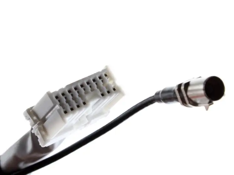 LUSTERKO ZEWNĘTRZNE PRAWE ELEKTRYCZNE 7
