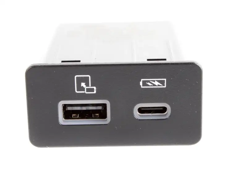 GNIAZDO ŁADOWANIA TRANSMISJI DANYCH PORT USB-C 1