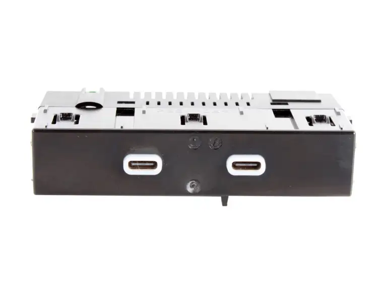 GNIAZDO PORT USB C 1