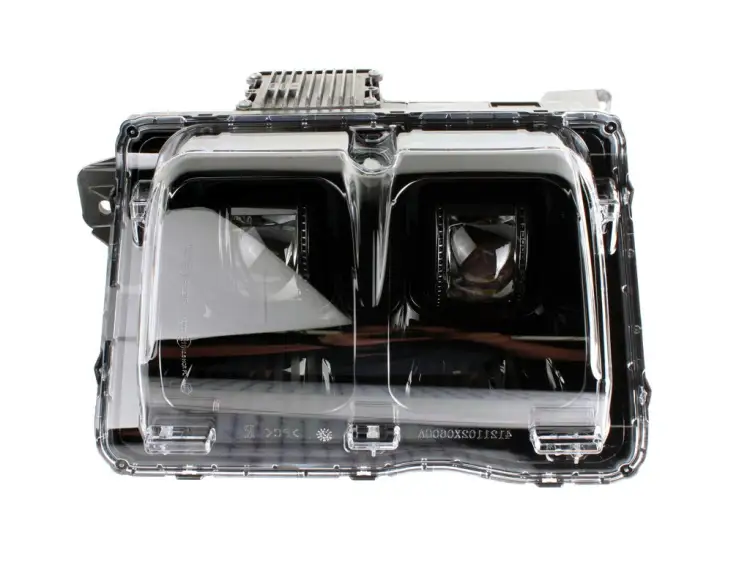 REFLEKTOR LED LAMPA PRAWY PRZEDNI PRZÓD 1