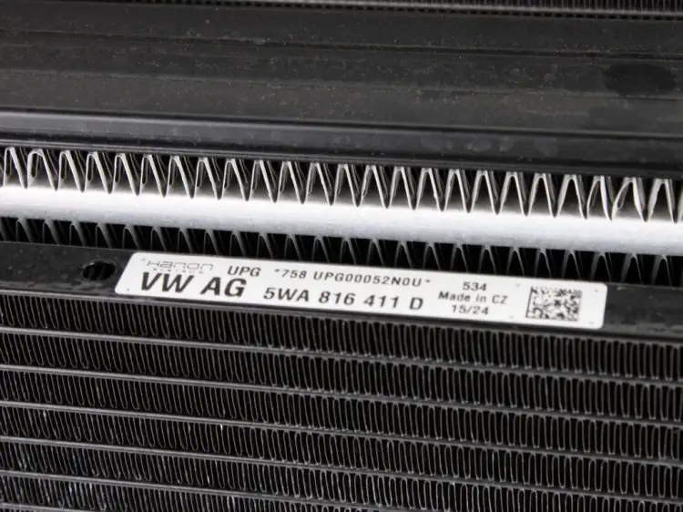 PAS PRZEDNI CHŁODNICE INTERCOOLER WENTYLATORY 9