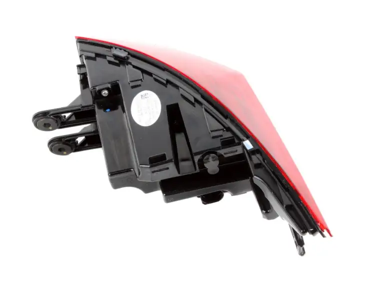 LAMPA LED LEWA TYLNA W BŁOTNIK 2