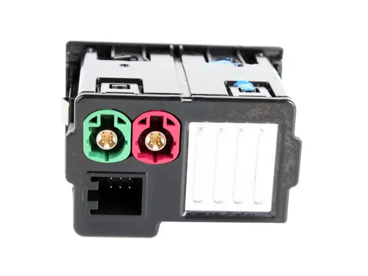 GNIAZDO PORT ZŁĄCZE USB AUX 2