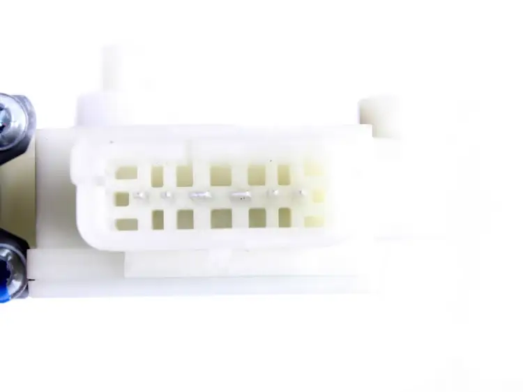 SILNICZEK PODNOŚNIKA SZYBY PRAWY PRZEDNI 5