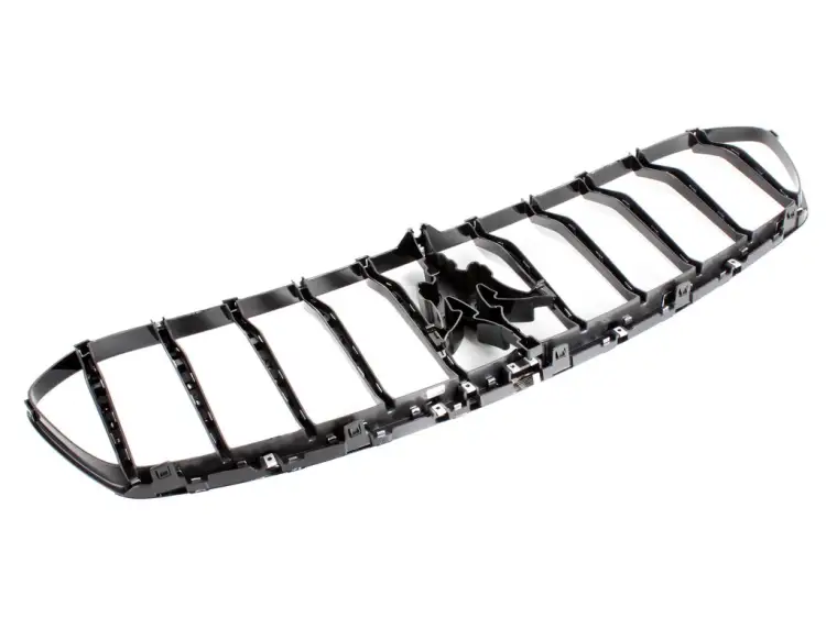 GRILL ATRAPA ZDERZAKA PRZEDNIEGO 5