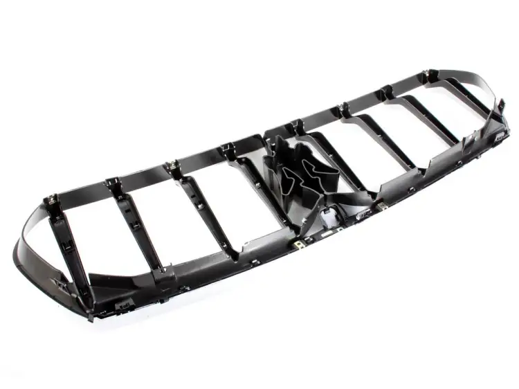GRILL ATRAPA ZDERZAKA PRZEDNIEGO 5