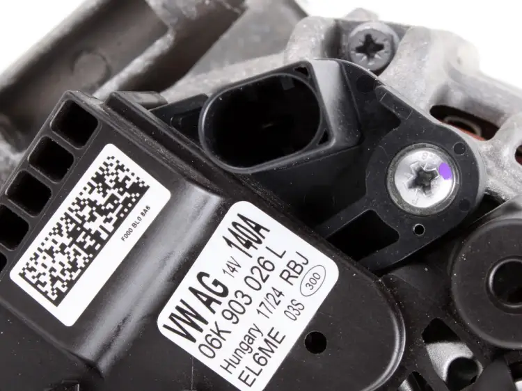 ALTERNATOR 4